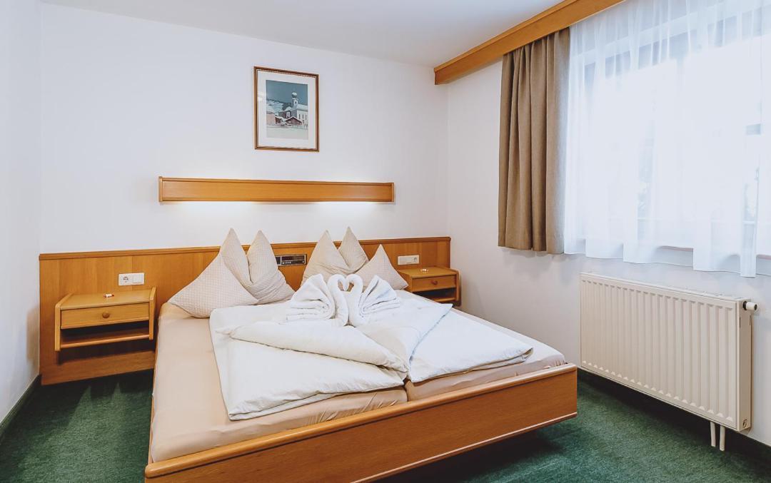 Lindlinghof Aparthotel ซาลบาคฮินเทอร์เกลมม์ ภายนอก รูปภาพ