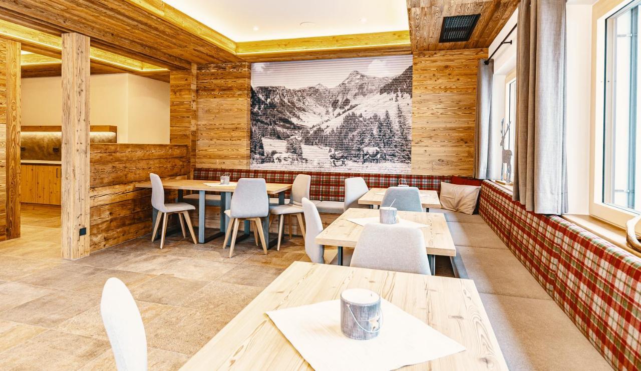 Lindlinghof Aparthotel ซาลบาคฮินเทอร์เกลมม์ ภายนอก รูปภาพ