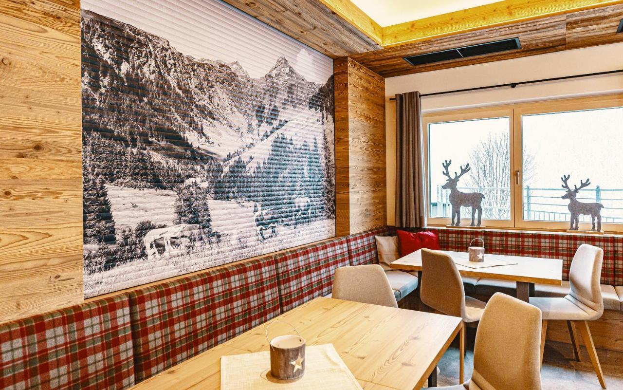 Lindlinghof Aparthotel ซาลบาคฮินเทอร์เกลมม์ ภายนอก รูปภาพ