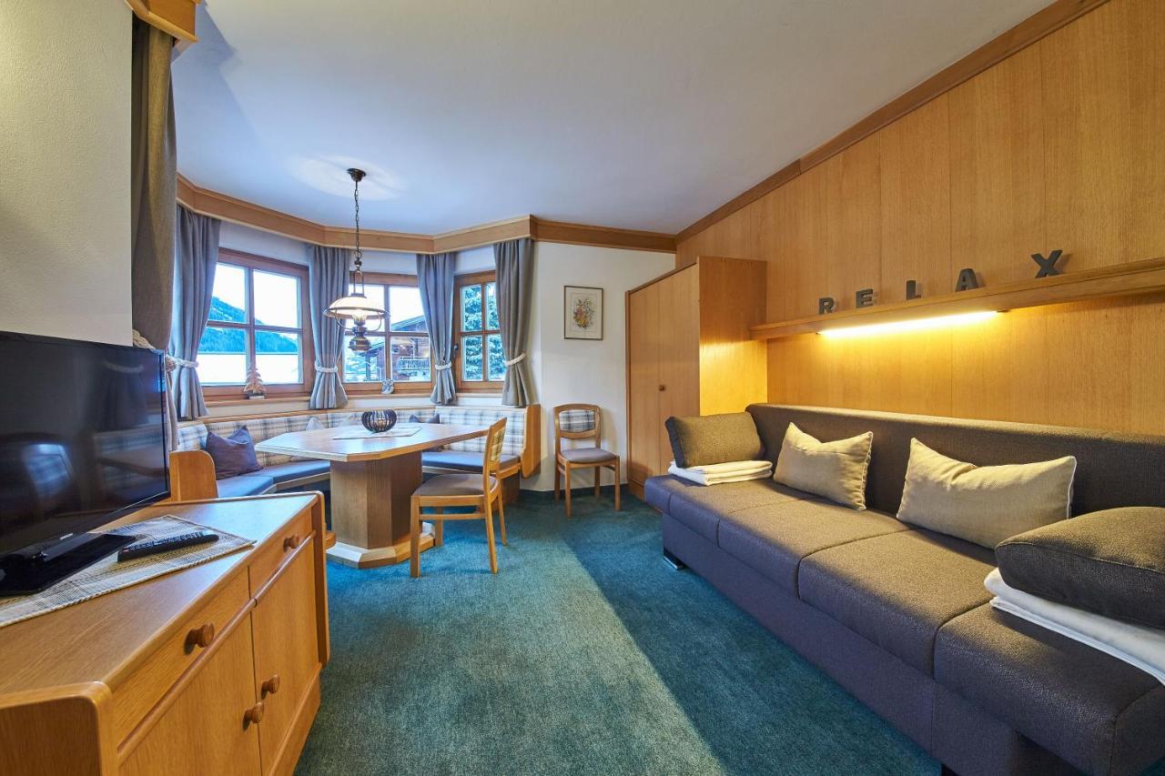 Lindlinghof Aparthotel ซาลบาคฮินเทอร์เกลมม์ ภายนอก รูปภาพ